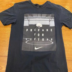 Nike "Prepare for Liftoff" Boys S T-Shirt
